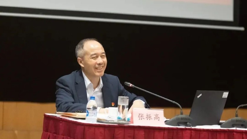 張振高來公司講授黨史學習教育專題黨課，提出打造集團高科技領域新高地要求
